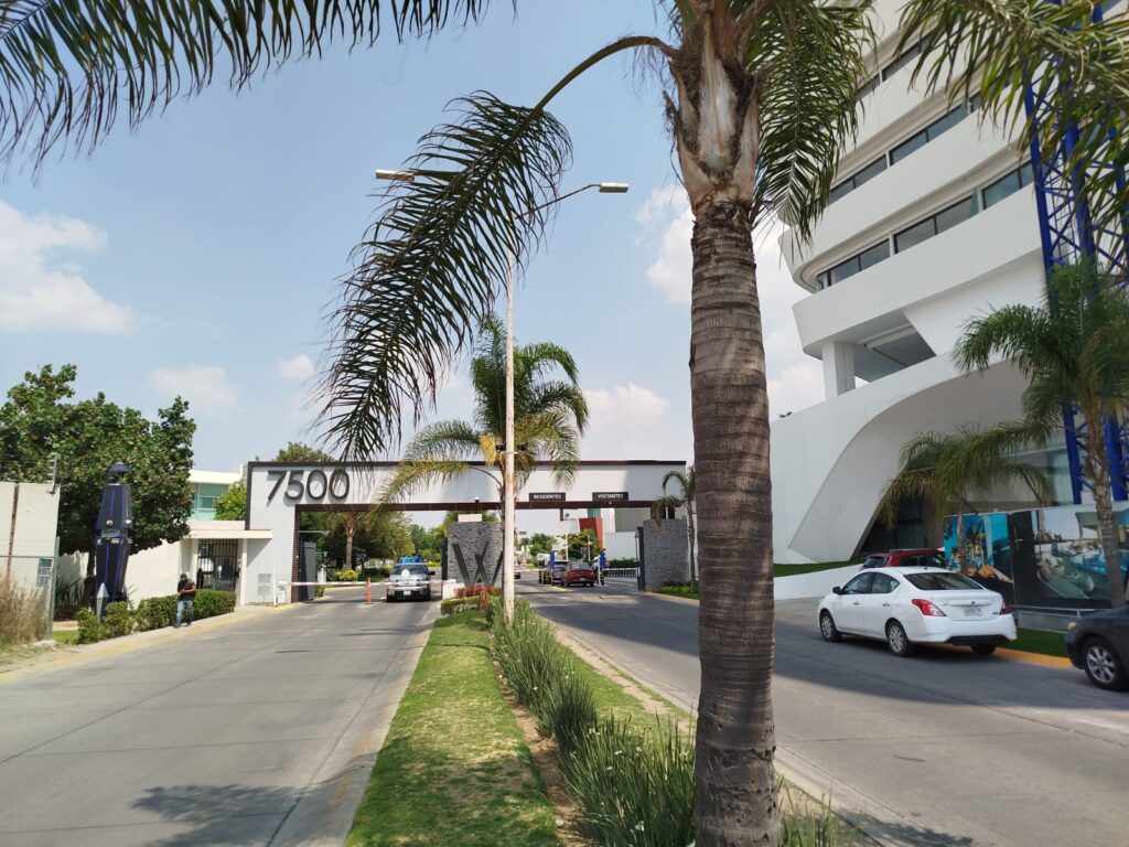 Terreno Comercial en Venta en Zapopan